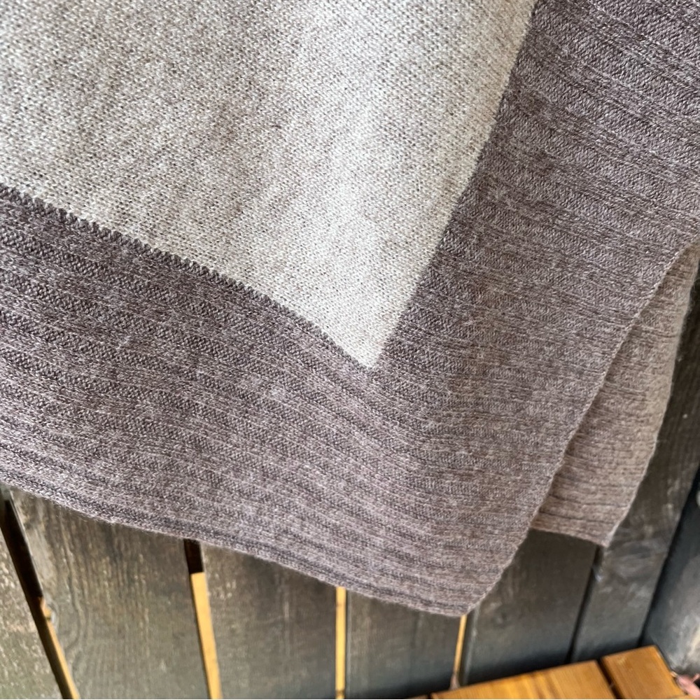 Celeste Cashmere & Wool Lightweight Sweater Poncho Wrap One Size - Picture 4 of 10